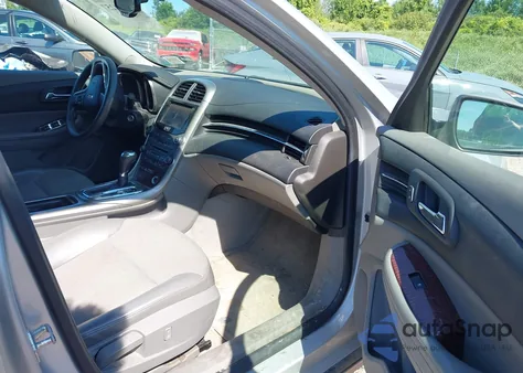 2013 Chevrolet Malibu 1Lt z USA, uszkodzony, nr VIN 1G11C5SA8DF264397